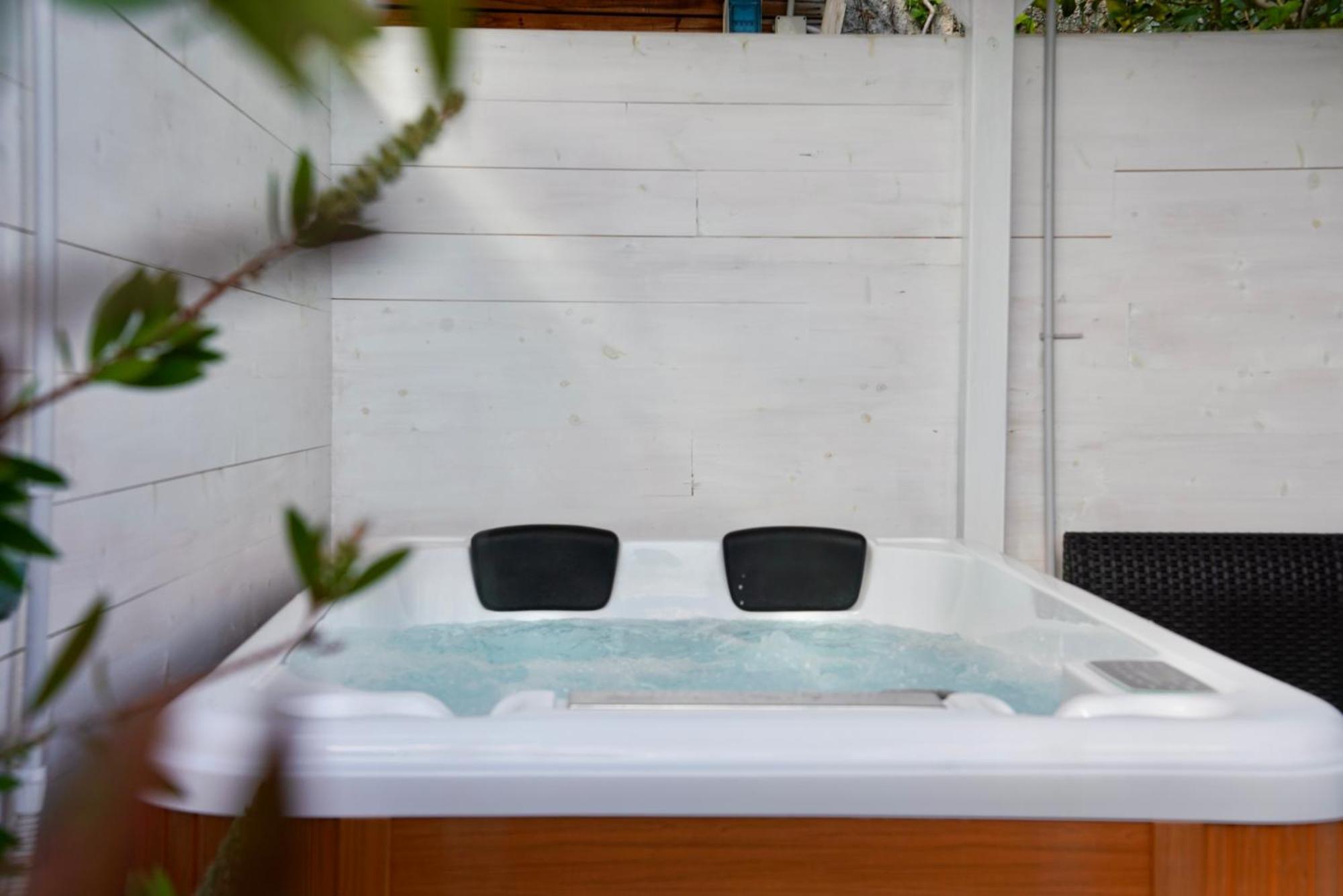 Starsbox Jacuzzi Privata E Piscina Vista Mare Hotel Celle Ligure Exterior foto