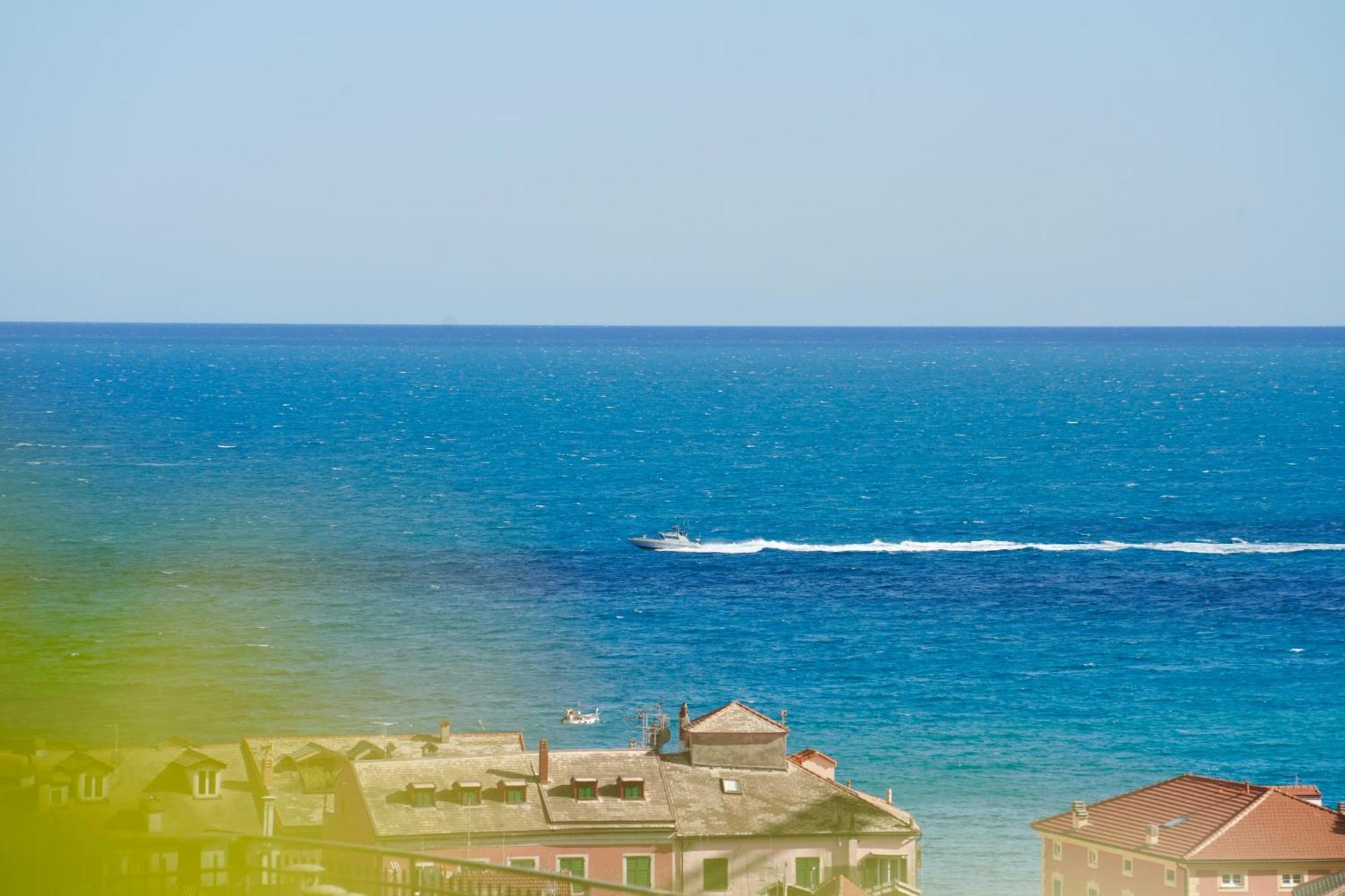 Starsbox Jacuzzi Privata E Piscina Vista Mare Hotel Celle Ligure Exterior foto
